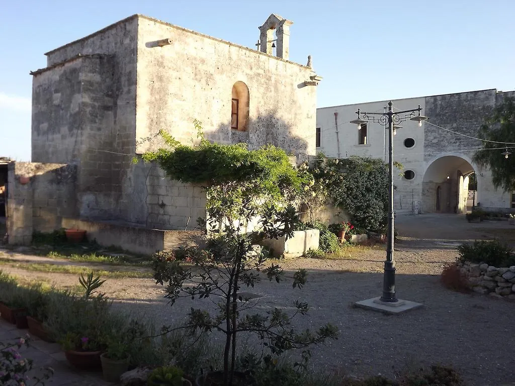 Tenuta Litta - Masseria Lizza Bed & Breakfast Lecce