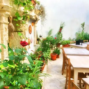 Palazzo Salìa Bed & Breakfast